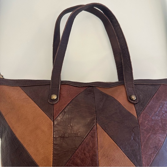 Lucky Brand | Brown Leather Patchwork Crossbody / Tote Bag - Picture 8 of 16